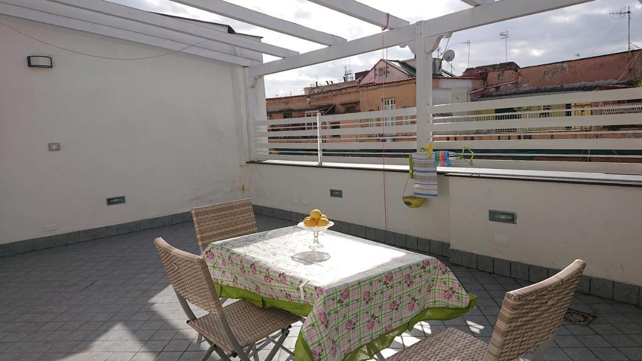 Sky-Terrace In Central Station, 3 Bedrooms Neapel Exterior foto